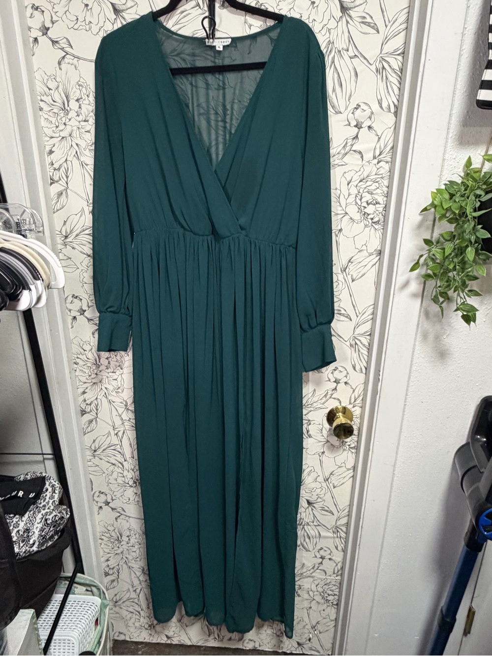 Long Sleeve Deep V Maxi Dress in Teal